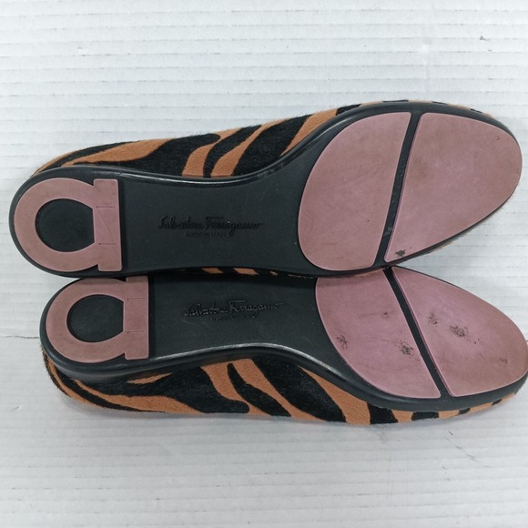 Salvatore Ferragamo Calf Hair Loafers Print Size 6.5B Wedge Flat Tan Brown Tiger - Picture 5 of 7